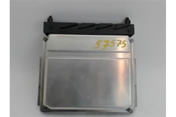 Recambio de centralita para volvo s60 berlina 2.4 d5 referencia OEM IAM 30637733A  