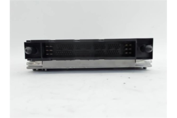 Recambio de centralita para volvo s60 berlina 2.4 d5 referencia OEM IAM 30637733A  