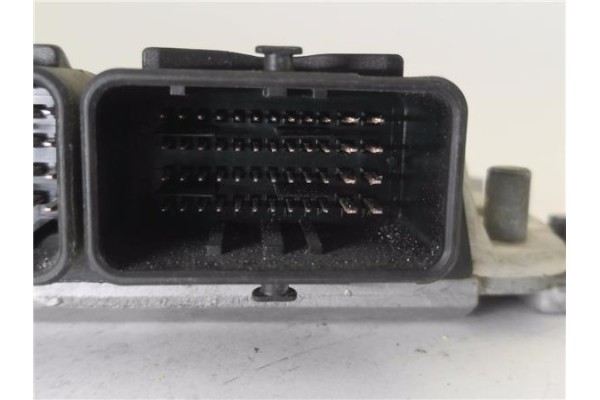 Recambio de centralita para nissan interstar furgón (x70) dci 120 referencia OEM IAM 8200091432 281010784 