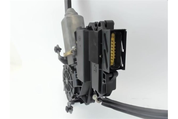 Recambio de mecanismo elevalunas trasero izquierdo para seat alhambra (7v9) referencia OEM IAM 7M3969811  