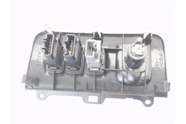Recambio de mando multifuncion para toyota land cruiser (j12) 3.0 d-4d (kdj120) referencia OEM IAM 5883160020  