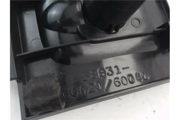 Recambio de mando multifuncion para toyota land cruiser (j12) 3.0 d-4d (kdj120) referencia OEM IAM 5883160020  