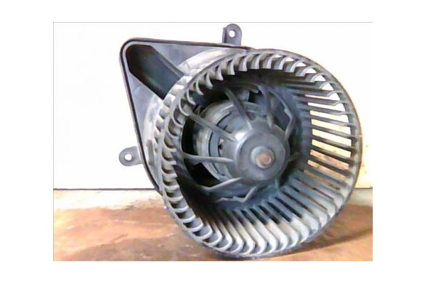 Recambio de motor calefaccion para nissan interstar furgón (x70) dci 120 referencia OEM IAM 133884M 133974W 