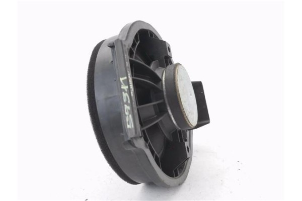 Recambio de altavoces para opel astra j 1.6 referencia OEM IAM 13257499 1781181 