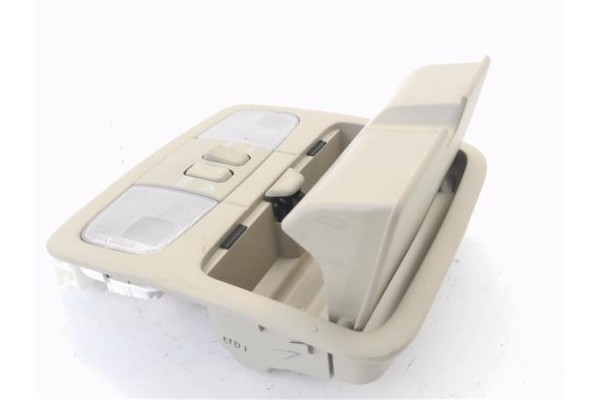 Recambio de luz interior techo para toyota land cruiser (j12) 3.0 d-4d (kdj120) referencia OEM IAM 8126060140A0  