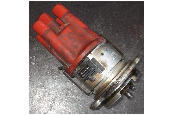 Recambio de delco para opel corsa b 1.4 i referencia OEM IAM 1211002  