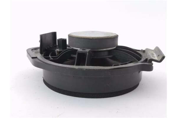 Recambio de altavoces para opel astra j 1.6 referencia OEM IAM 13257499 1781181 