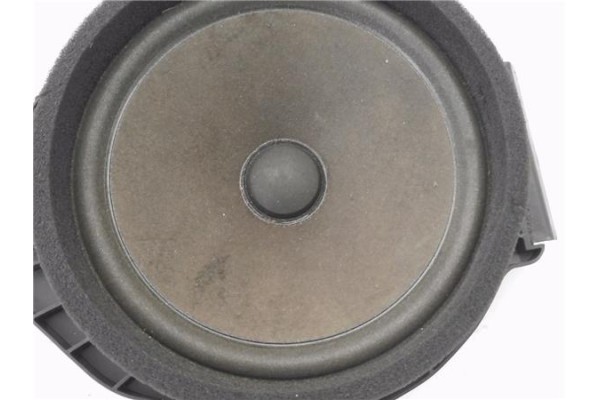 Recambio de altavoces para opel astra j 1.6 referencia OEM IAM 13257499 1781181 