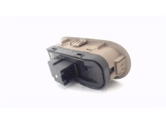 Recambio de mando elevalunas trasero derecho para kia carnival 2.9 crdi referencia OEM IAM 935804D801CS 935804D801KS 