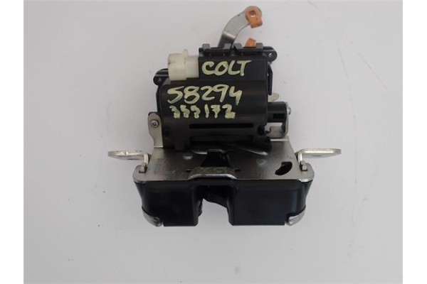 Recambio de cerradura porton para mitsubishi colt cz3 berl. 5 (z30a) 1.1 inform (d) referencia OEM IAM MR959190  