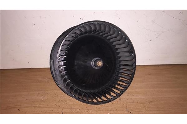 Recambio de motor calefaccion para ford mondeo ii (bap) 1.8 td referencia OEM IAM 93BW18515AB  