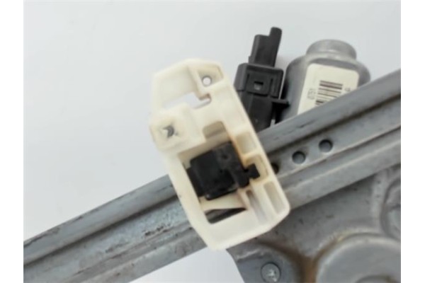 Recambio de mecanismo elevalunas trasero izquierdo para renault scenic ii (jm) referencia OEM IAM   