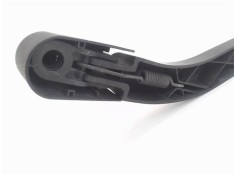 Recambio de brazo limpiaparabrisas trasero para mitsubishi colt cz3 berl. 5 (z30a) 1.1 inform (d) referencia OEM IAM MN152108  