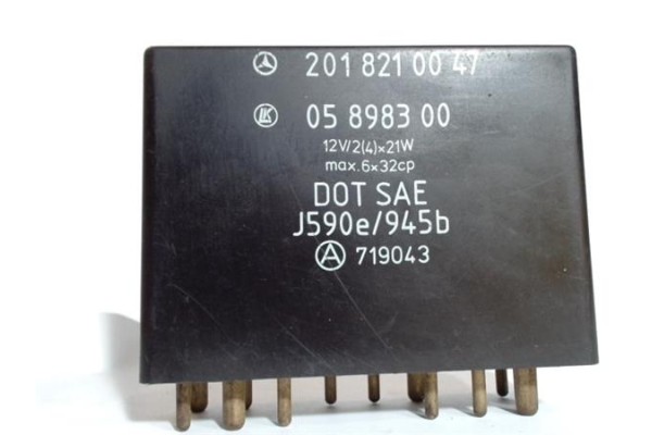 Recambio de caja fusibles/rele para mercedes-benz 190 e lim. (bm 201) 1.8 e 190 (201.018) referencia OEM IAM 2018210047 05898300