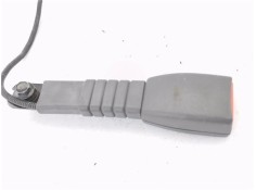 Recambio de anclaje cinturon delantero izquierdo para kia rio (jb) 1.4 16v referencia OEM IAM 888301G000XI  
