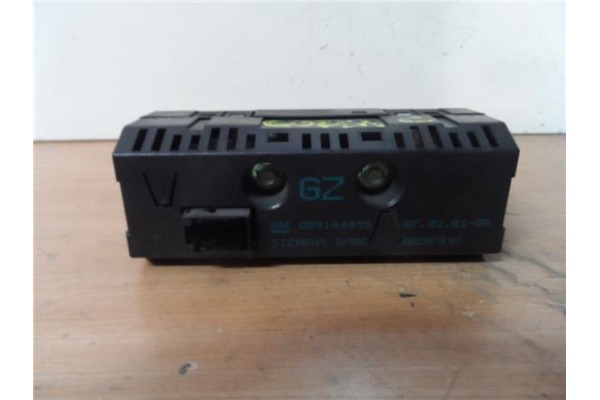 Recambio de reloj horario para opel corsa c 1.3 cdti referencia OEM IAM 009164455 5WK70005 