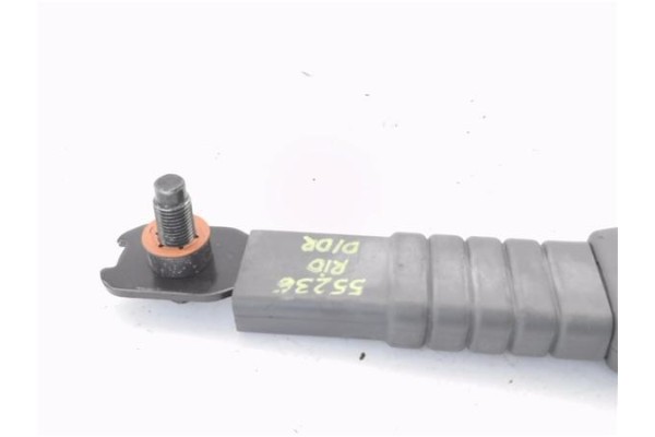Recambio de anclaje cinturon delantero derecho para kia rio (jb) 1.4 16v referencia OEM IAM 888401G200XI  