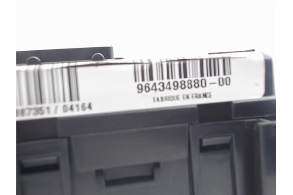 Recambio de caja fusibles/rele para citroen c3 1.4 i referencia OEM IAM 9643498880-00  