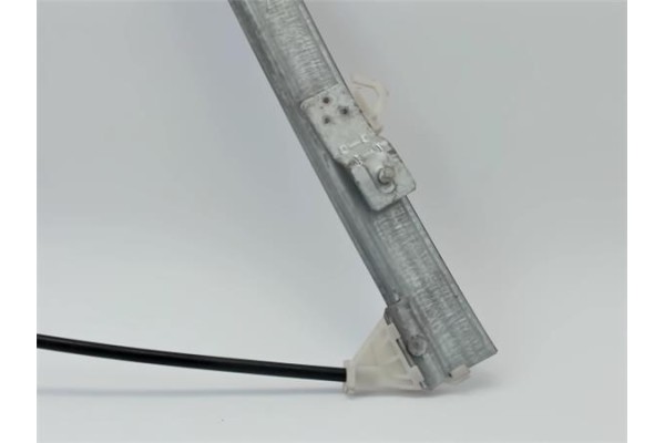 Recambio de mecanismo elevalunas delantero izquierdo para bmw serie 3 berlina (e46) 2.0 320i referencia OEM IAM 51337020659 2070