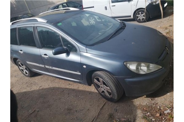 peugeot 307 berlina (s2) del año 2005