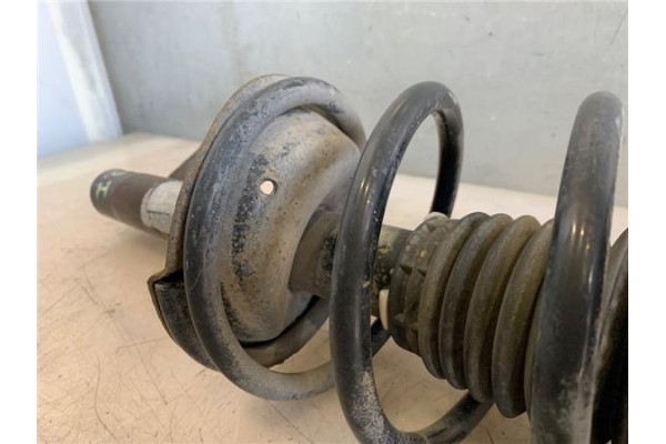 Recambio de amortiguador delantero izquierdo para ford focus (daw, dbw) 1.8 tdci referencia OEM IAM 1202648  