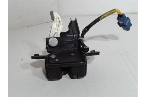 Recambio de cerradura capo para toyota yaris (ksp9/scp9/nlp9)(2005) 1.4 d-4d referencia OEM IAM   