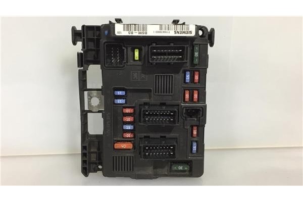 Recambio de caja fusibles/rele para citroen xsara picasso 2.0 hdi exclusive referencia OEM IAM 9643498880 T118470003 