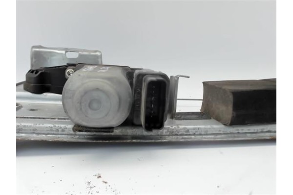 Recambio de mecanismo elevalunas trasero izquierdo para renault megane ii berlina 5p referencia OEM IAM   