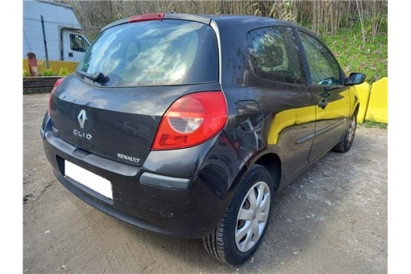 renault clio iii del año 2006