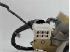 Recambio de cierre electromagnetico delantero izquierdo para mazda mpv (lw) 2.0 referencia OEM IAM LC6459310E  