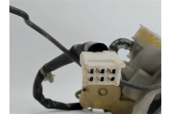 Recambio de cierre electromagnetico delantero izquierdo para mazda mpv (lw) 2.0 referencia OEM IAM LC6459310E  