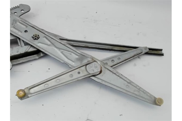 Recambio de mecanismo elevalunas delantero derecho para renault kangoo i (f/kc0) referencia OEM IAM   