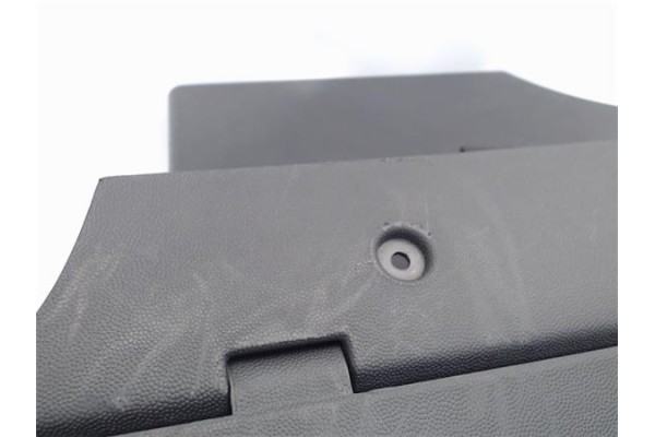 Recambio de guantera salpicadero para opel corsa c 1.0 referencia OEM IAM 5112958  