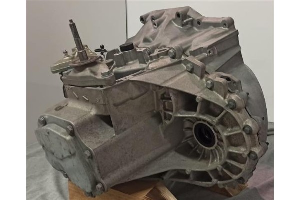 Recambio de caja cambios manual para peugeot 3008 1.6 active referencia OEM IAM 20EA07 1368125  