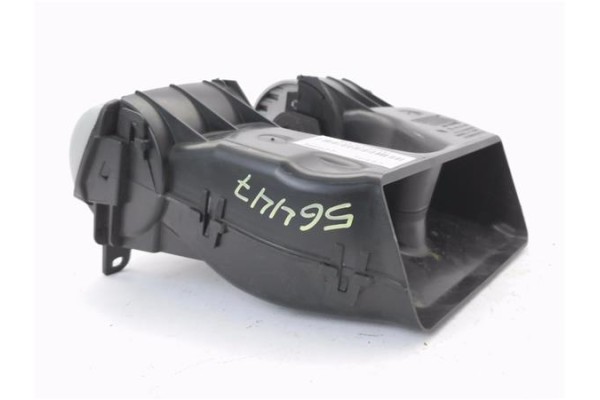 Recambio de rejilla entrada de aire para smart fortwo coupe 0.8 fortwo coupe cdi (33kw) (451.300) referencia OEM IAM A4518300254