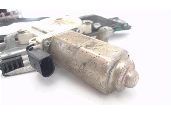 Recambio de mecanismo elevalunas delantero izquierdo para ford focus (daw, dbw) 1.8 tdci referencia OEM IAM 1331617  