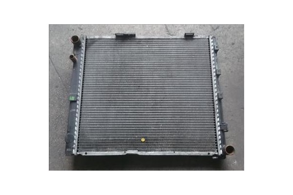 Recambio de radiador para mercedes-benz clase e berlina (bm 124)(1992) e 250 d (124.126, 124.129) referencia OEM IAM   