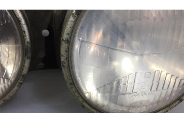 Recambio de faro delantero dcho para bmw serie 3 berlina (e30) 1.8 316 referencia OEM IAM 63121385768  