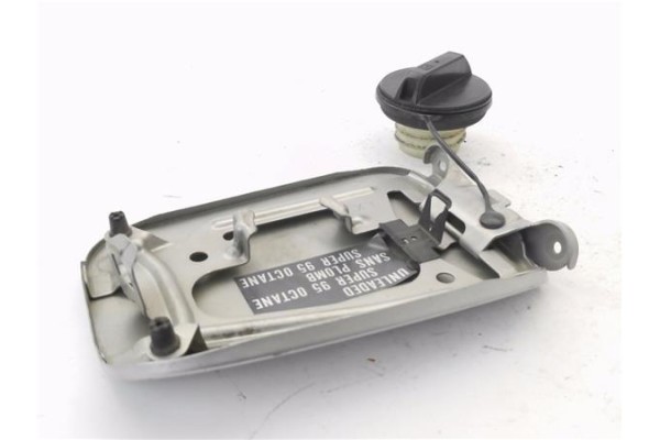 Recambio de tapa exterior combustible para nissan micra (k12e) 1.2 16v referencia OEM IAM 78830AX005 1725179974 
