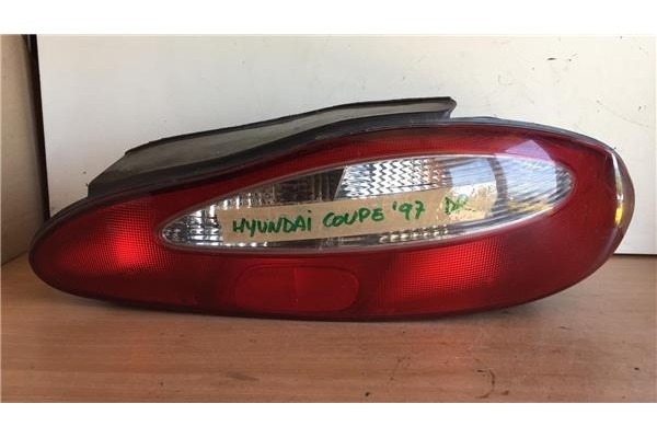 Recambio de piloto trasero derecho para ford fiesta vi 1.25 referencia OEM IAM 1709552  
