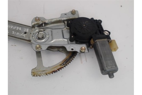 Recambio de mecanismo elevalunas delantero derecho para toyota yaris (ncp1/nlp1/scp1) referencia OEM IAM 0130822017  