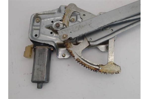 Recambio de mecanismo elevalunas delantero derecho para toyota yaris (ncp1/nlp1/scp1) referencia OEM IAM 0130822017  