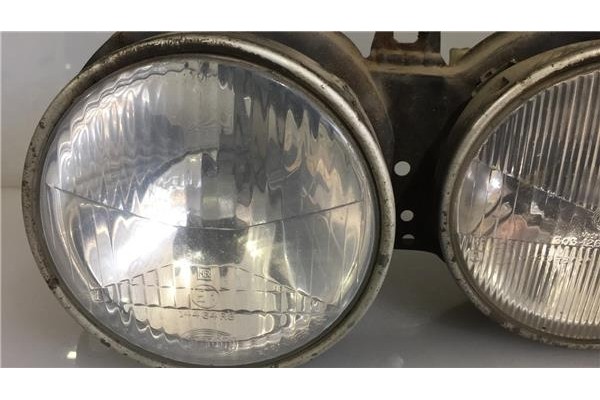 Recambio de faro delantero izquierdo para bmw serie 3 berlina (e30) 1.8 316 referencia OEM IAM 63121385767  