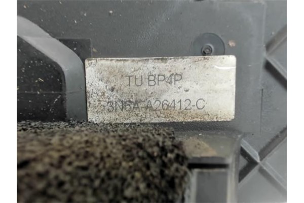 Recambio de cierre electromagnetico trasero derecho para mazda 3 berlina (bk) 1.6 cd active+ xcite referencia OEM IAM 3N6AA26412