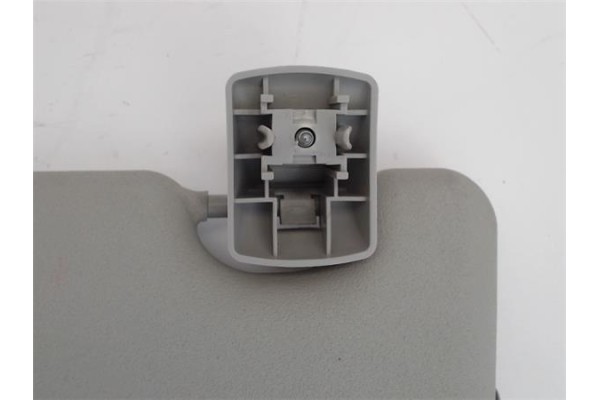Recambio de parasol izquierdo para ford fiesta vi 1.25 referencia OEM IAM 1702310  