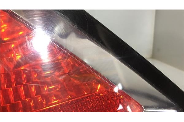Recambio de piloto trasero izquierdo para opel astra h berlina 1.7 cdti referencia OEM IAM 342691834  
