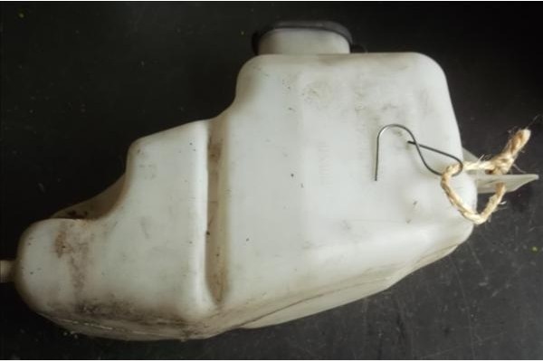 Recambio de deposito limpiaparabrisas para renault kangoo i (f/kc0) d 65 1.9 (kc0e, kc02, kc0j, kc0n) referencia OEM IAM 7700308