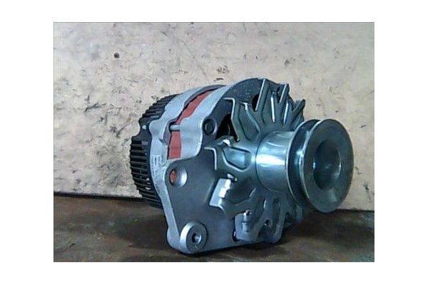 Recambio de alternador para volkswagen jetta ii (165/167) 1.6 referencia OEM IAM 11201437 AAK3542 