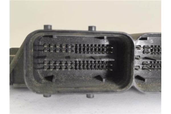 Recambio de centralita para opel combo (corsa c) 1.3 cdti 16v referencia OEM IAM 55194015ZF 7160013305 