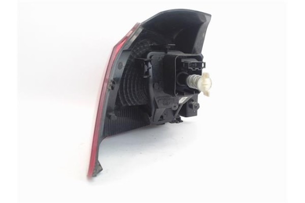 Recambio de piloto trasero derecho para volkswagen golf vi (5k1) 1.4 advance referencia OEM IAM 5K0945258 16796202 